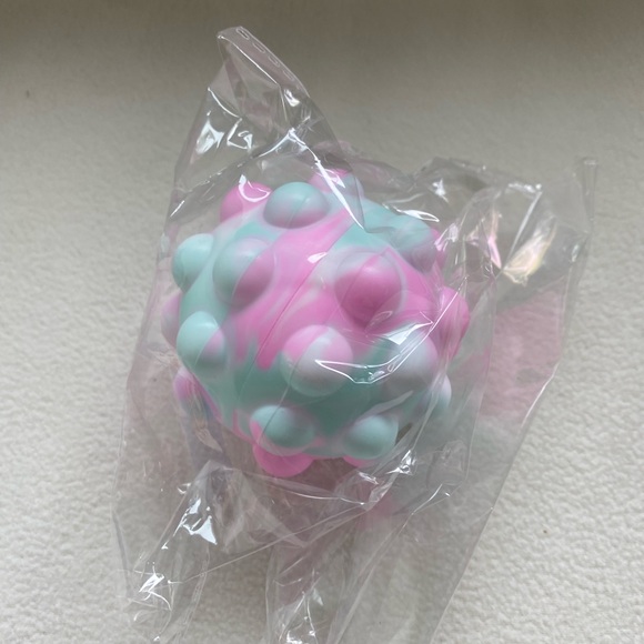 Fidget Bundle - Picture 3 of 6